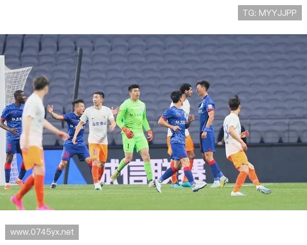 山东泰山阵容经验丰富，但老化压力逐步显现，球队稳定性面临考验