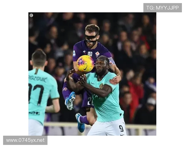 弗拉霍维奇与劳塔罗:终结能力与技术特点对比分析 弗拉霍维奇与劳塔罗:终结能力与技术特点对比分析