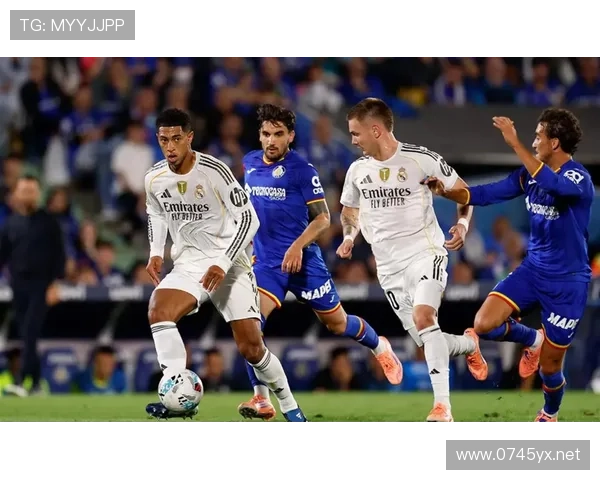 居莱尔vs贝林厄姆 皇马新星战术适配及成长潜力差异分析